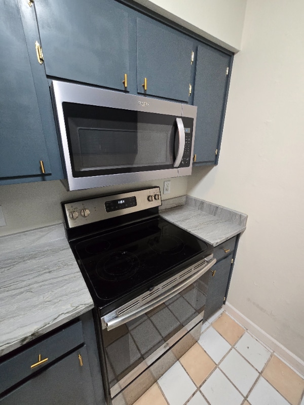 Photo - 142 Rhode Island St SE Unit A