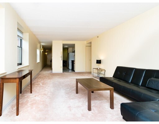 Photo - 1933 Commonwealth Ave Unit 409