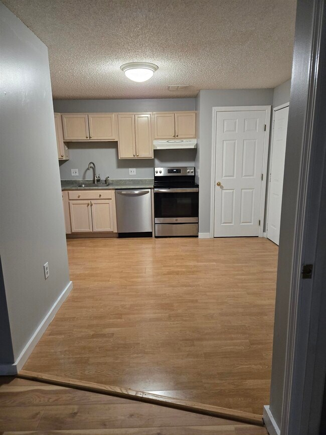 Photo - 4 Midhurst Rd Unidad 420