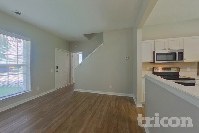 Photo - 5400 Peachwood Dr
