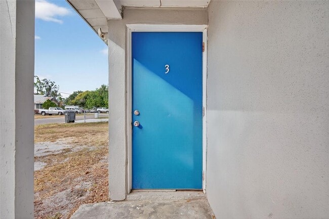 Building Photo - 6401 31st St N Unit 3