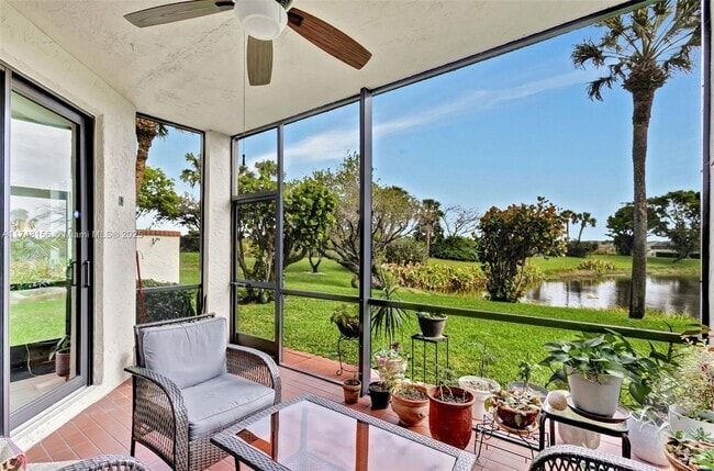 Building Photo - 403 Sea Oats Dr Unit C Rental