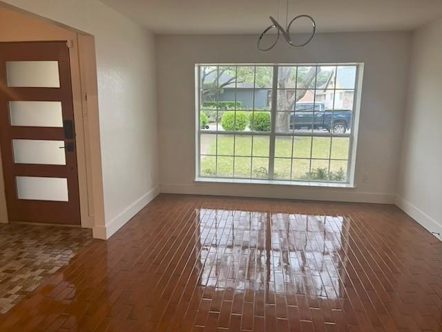 Photo - 1110 Redman Ln