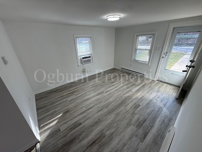 Photo - 1605 Harrison Ave