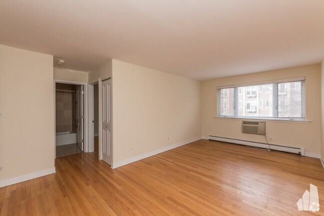 Building Photo - 665 W Wrightwood Ave Unit 222 Rental