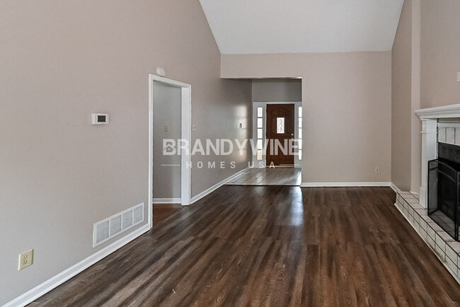 Photo - 5292 Shady Ridge Dr