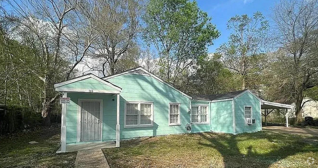 Building Photo - 144 Neatherwood Dr Rental