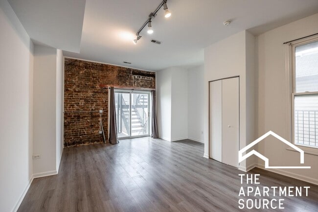 Building Photo - 2020 S Throop St Unit 2