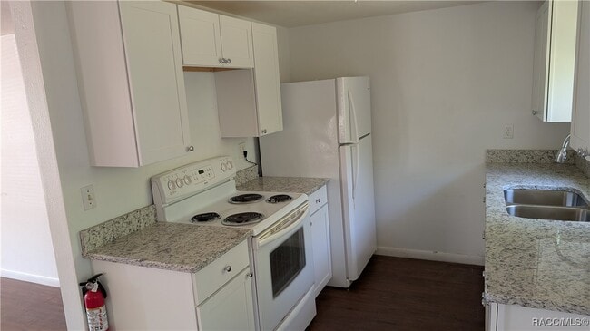 Photo - 33 E Murray St