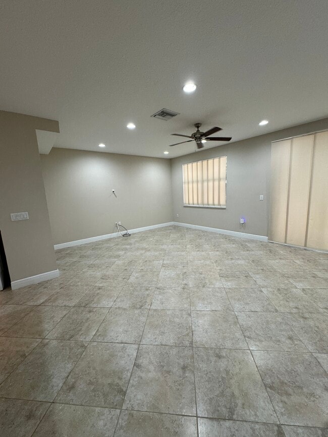 Photo - 16177 Poppyseed Cir