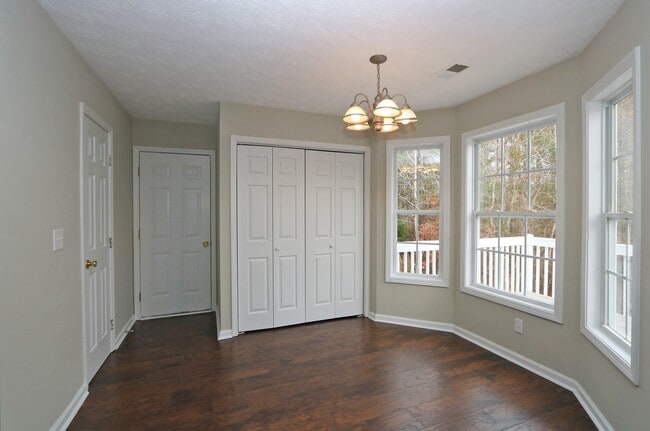 Photo - 102 Providence Dr