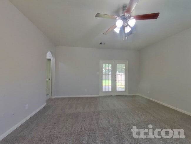 Photo - 7526 Fettle Ln