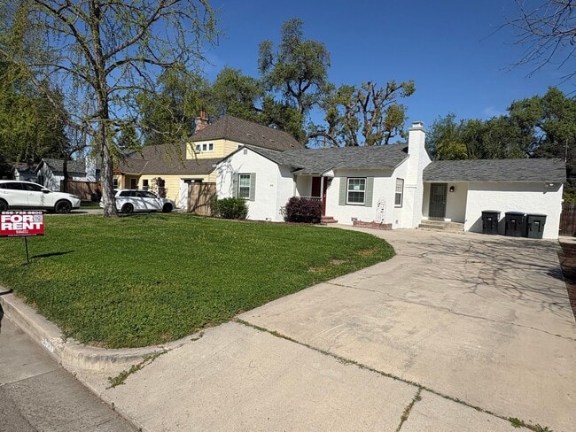 Photo - Charming home located in Beverly Glenn Rent Ready!
