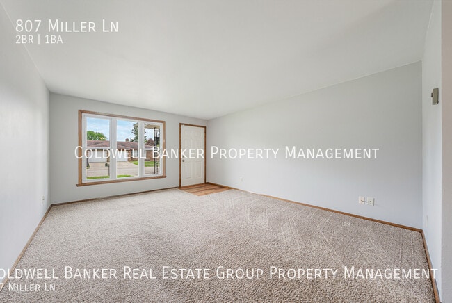 Photo - 807 Miller Ln