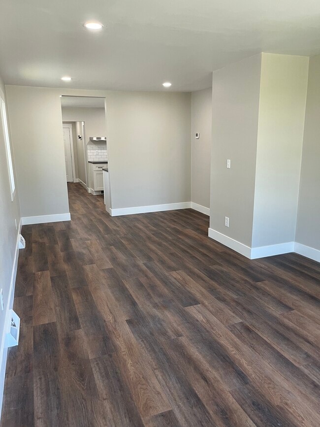 Photo - 1320 Fairlawn Ave