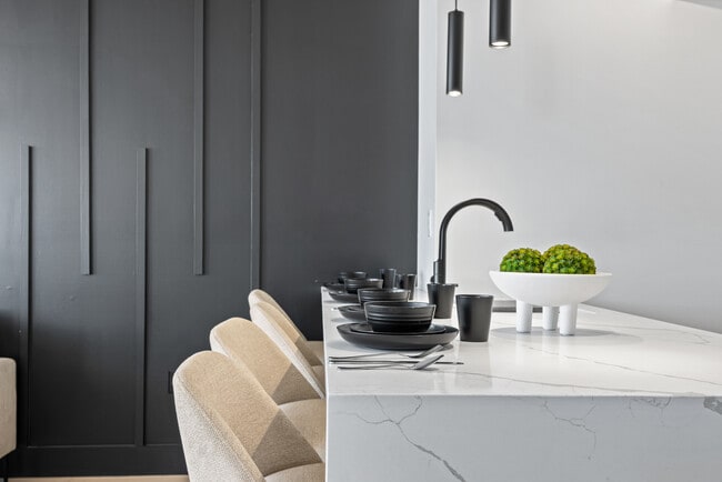 Cosmo440 Luxury Apartments