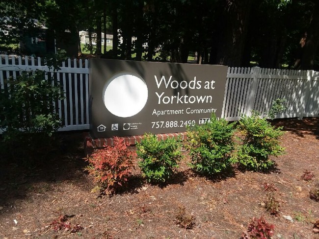 Woods at Yorktown - Woods at Yorktown Apartments