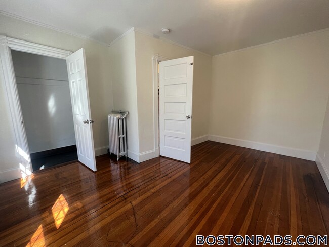 Photo - 78 Brooks St Unit 3