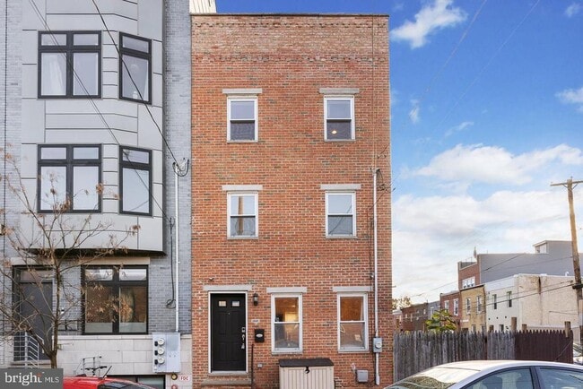 Building Photo - 1347 S 20th St Rental