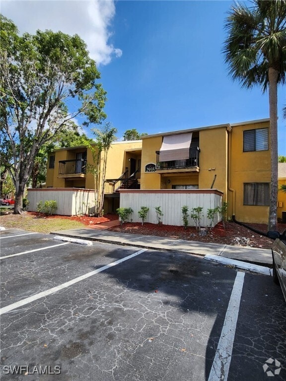 Building Photo - 2935 Winkler Ave Unit 1106 Rental
