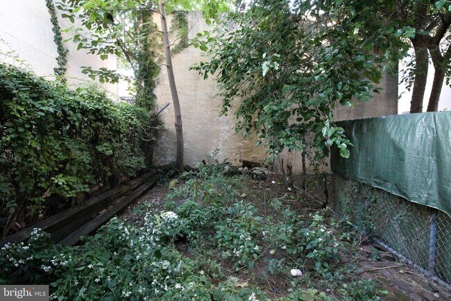 Photo - 1525 W Seybert St Unidad A