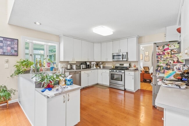 Photo - 54 Jennifer Rd