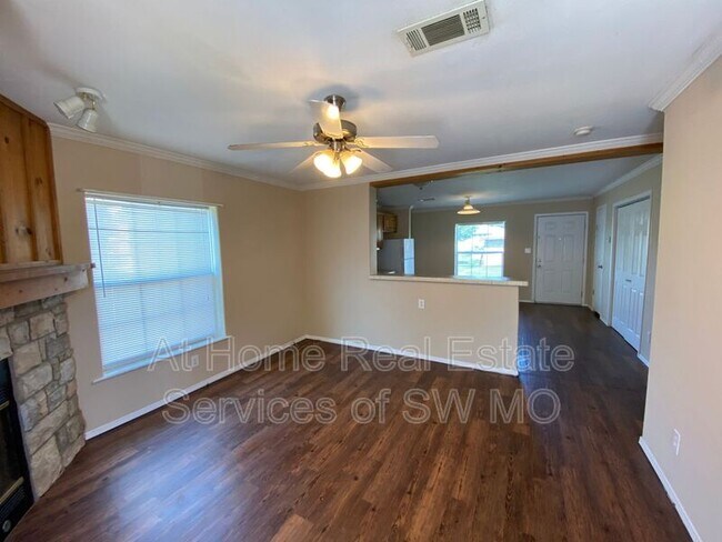 Photo - 501 W Warren Ave Unit A