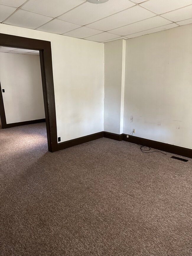 Photo - 502 E 4th St