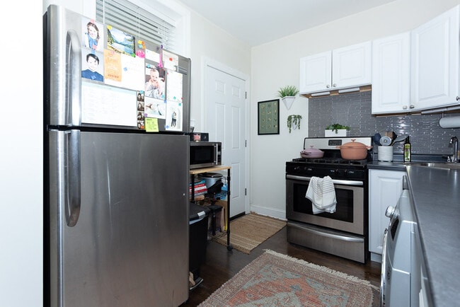 Photo - 3703 N Hoyne Ave Unit 4