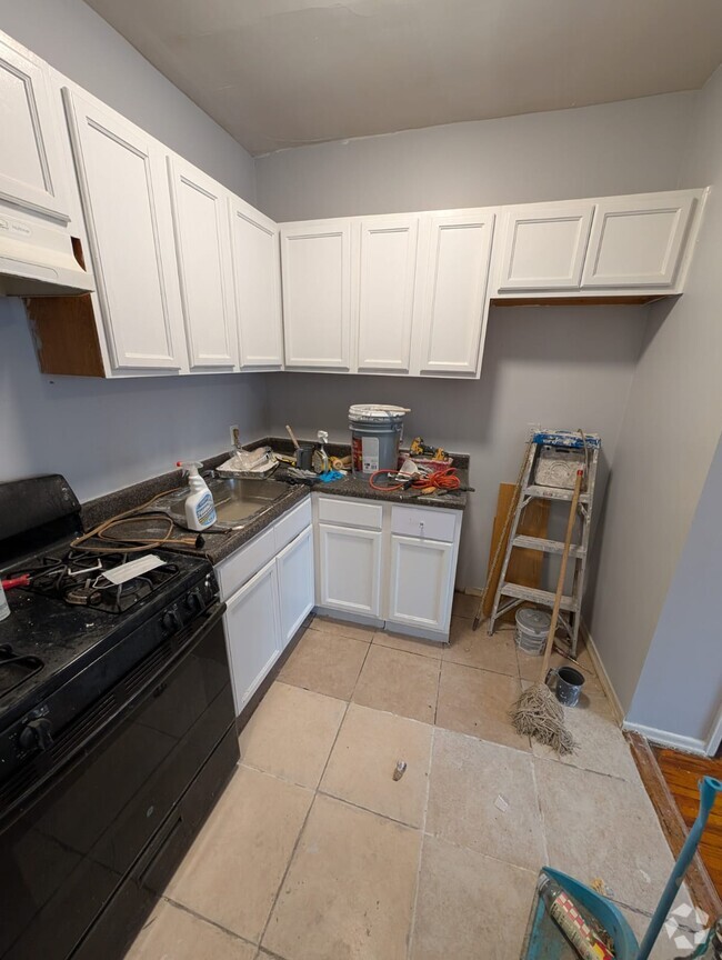 Building Photo - 61 Maple Ave Unit C1 Rental