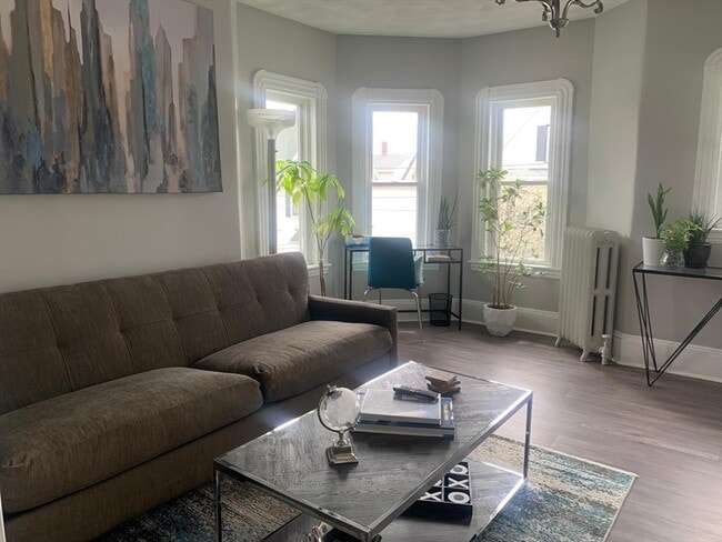 Photo - 9 Henry St Unit 2