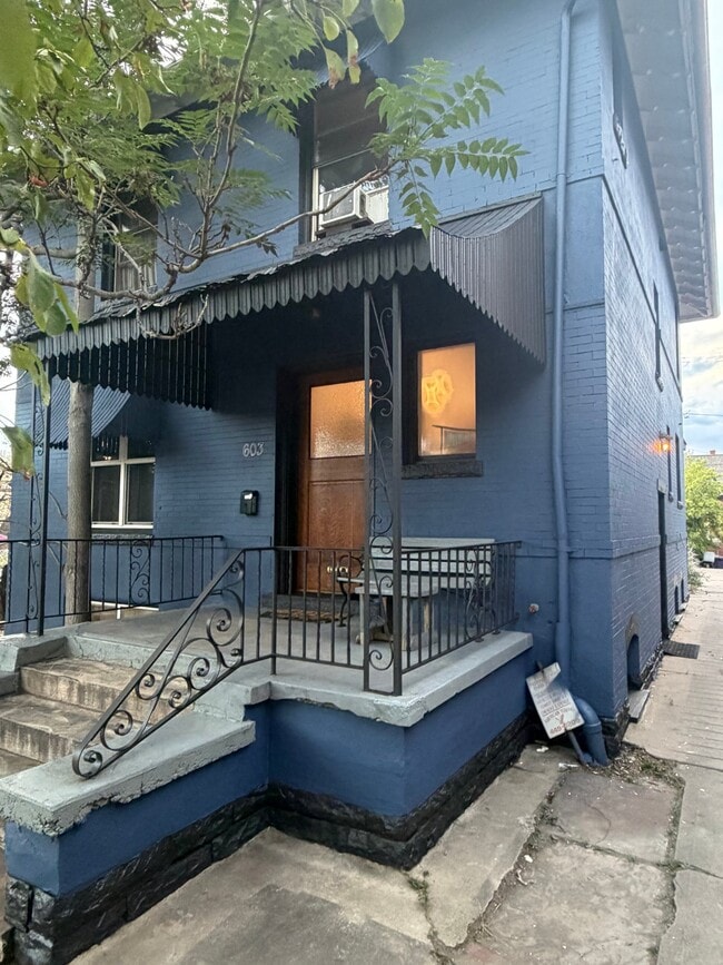 Building Photo - 603 N Washington St Unit B