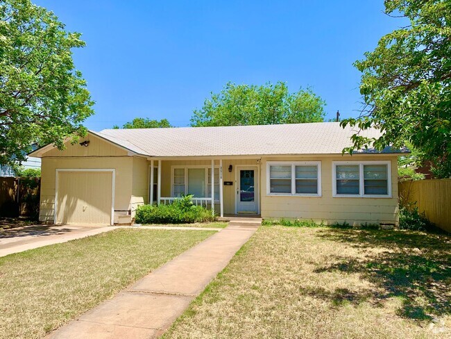 Building Photo - Cute Three Bedroom near Texas Tech! Rental