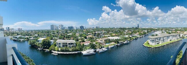 Photo - 401 Golden Isles Dr Unidad 1011