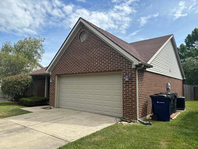 Photo - 969 Ridgebrook Rd