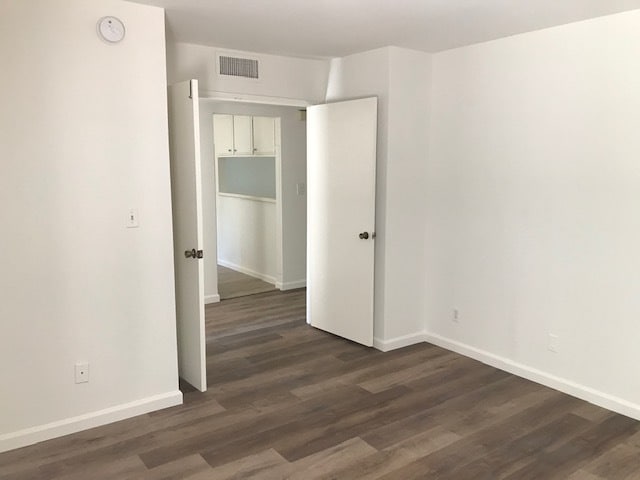 Photo - 15215 W Magnolia Blvd Unidad 118