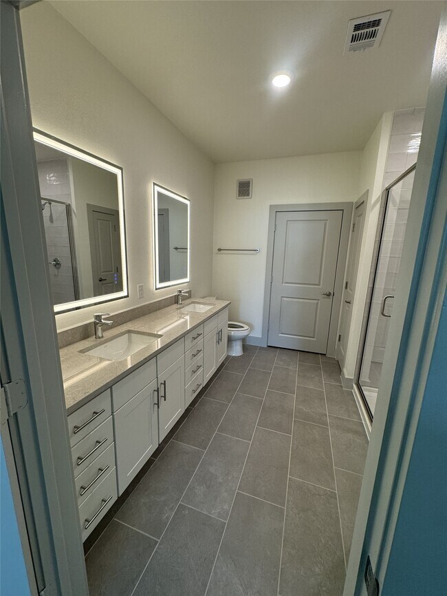 Photo - 26244 Twin Oaks Rd