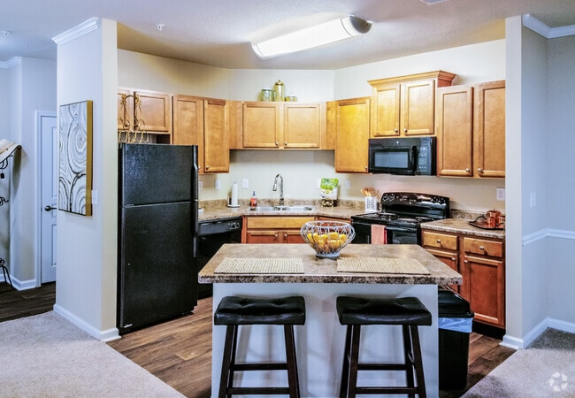 2HAB, 2BA - 1,083 ft² - Legends at Oak Grove