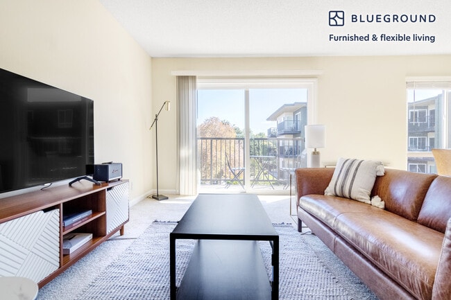 Photo - 1736 Oak Creek Dr Apartment Unit FL3-ID569