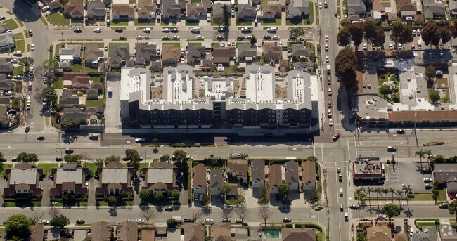 Photo - West Carson Villas Apartments