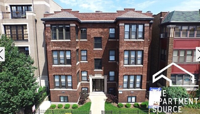 Photo - 3711 N Wilton Ave Unit 5