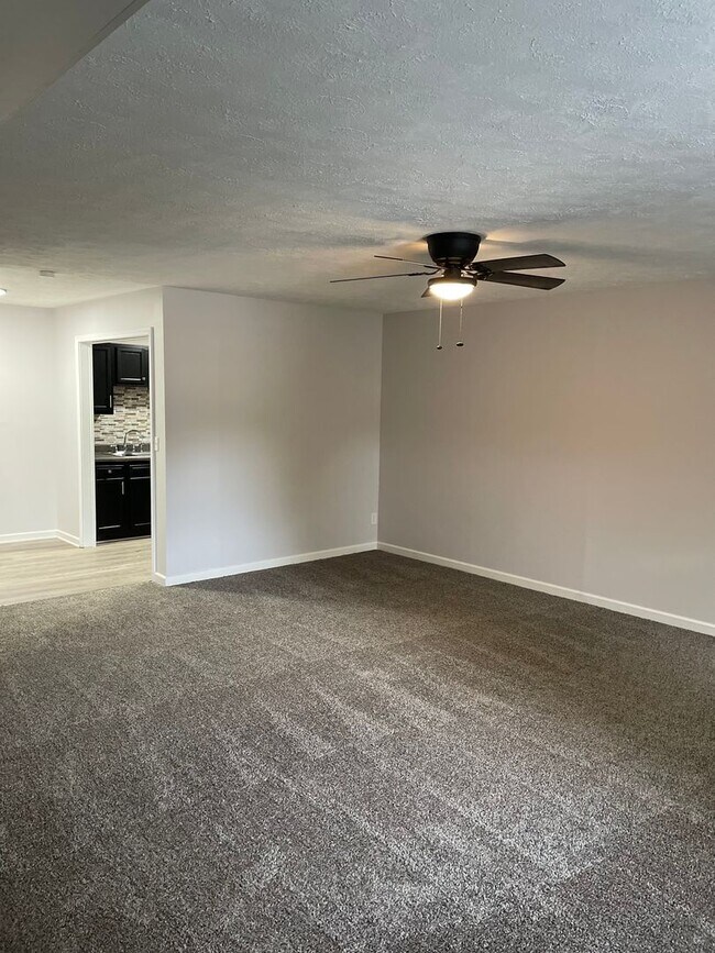 Photo - 380 Main Cross St Unidad 3