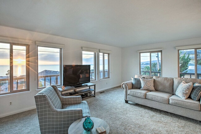 Building Photo - 408 Stuart Ave Unit SI ID1545728P