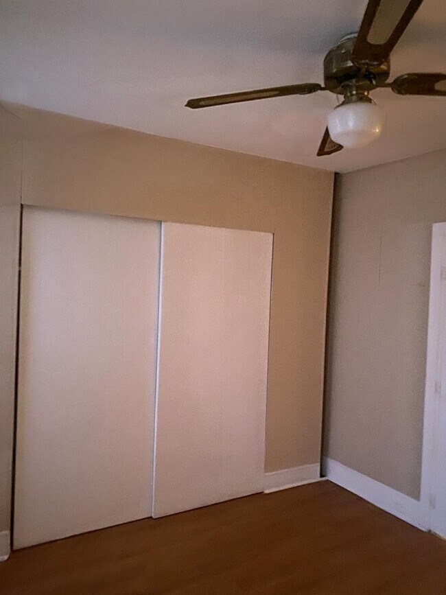 Photo - 4935 Ogden St