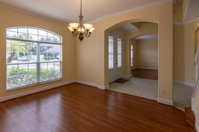 Photo - BEAUTIFUL 5 Bedroom/4 Bath Home Located in...