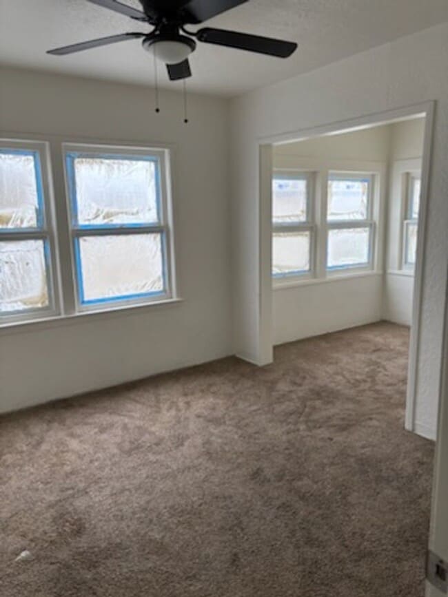 Photo - 2 bed 1 Bath in Oildale