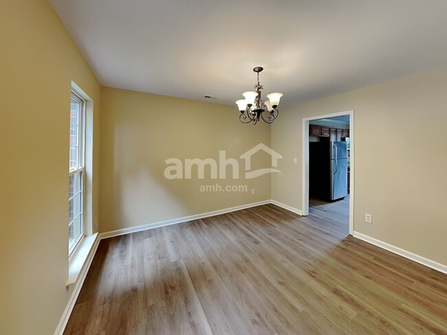 169 Royalton Rd