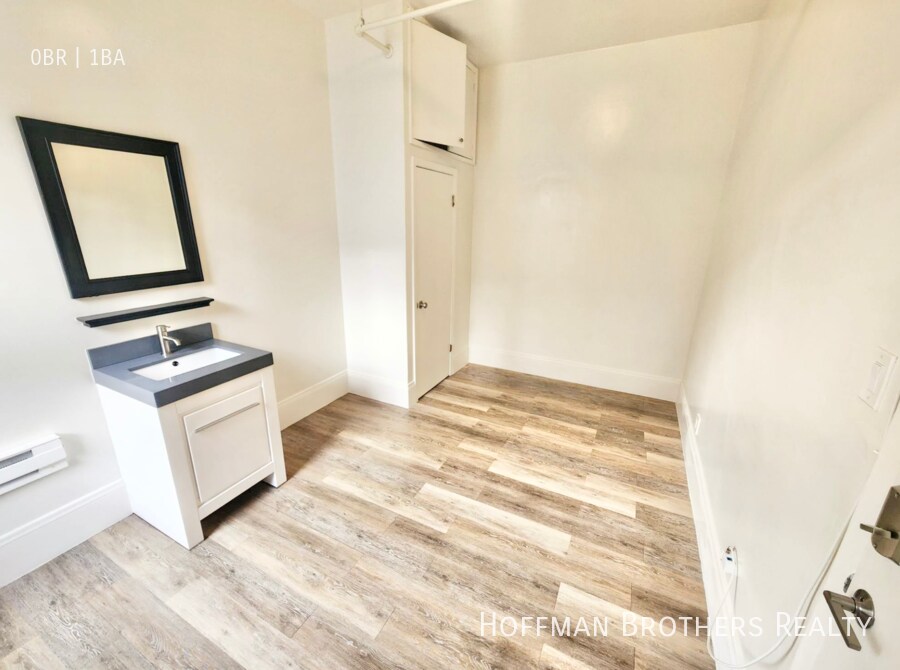 Photo - 124 Waverly Pl Unit 307