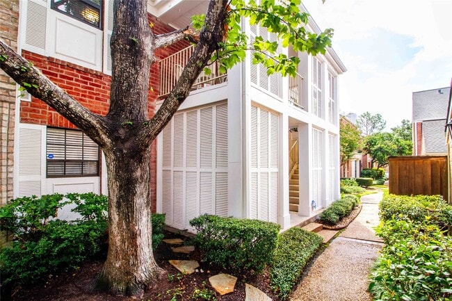 Photo - 1042 Augusta Dr Unit 1042