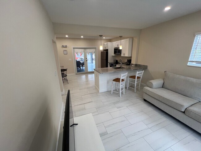 Photo - 191 Anchorage St Unit A